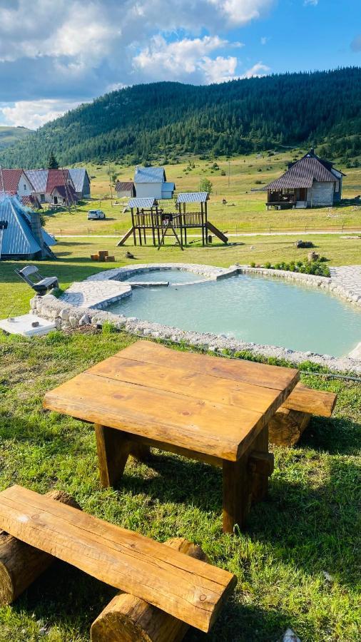 Eco Village Pavlovic 자블야크 외부 사진