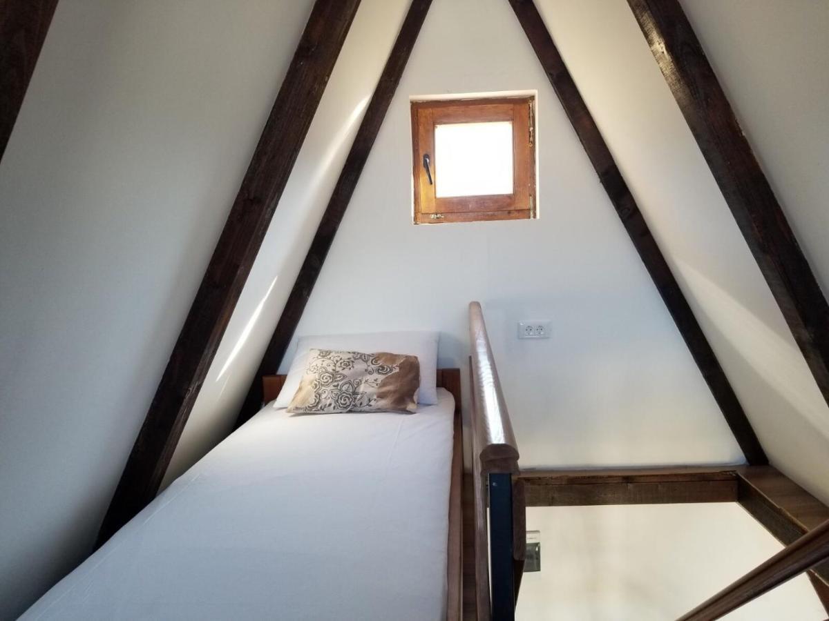 Eco Village Pavlovic 자블야크 외부 사진